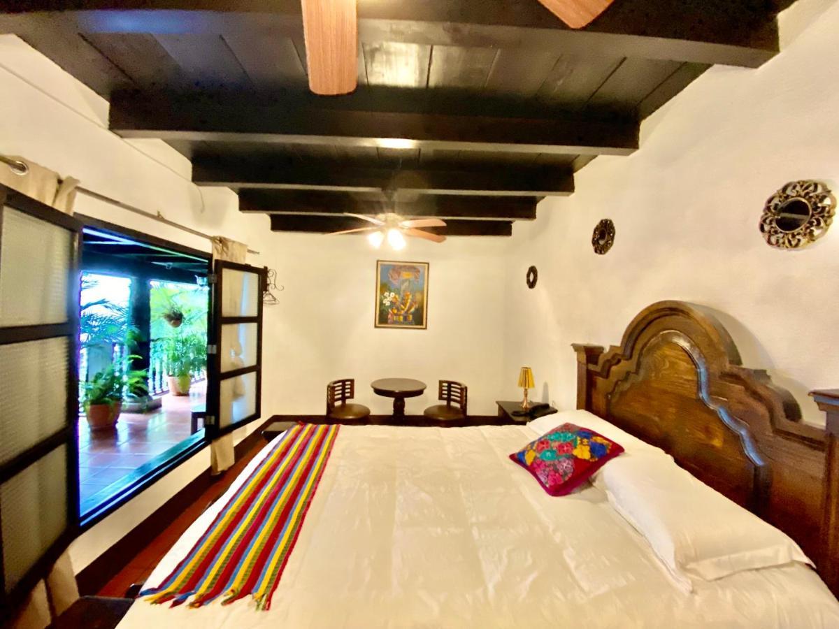 Hotel Villa Real אנטיגואה גואטמלה מראה חיצוני תמונה