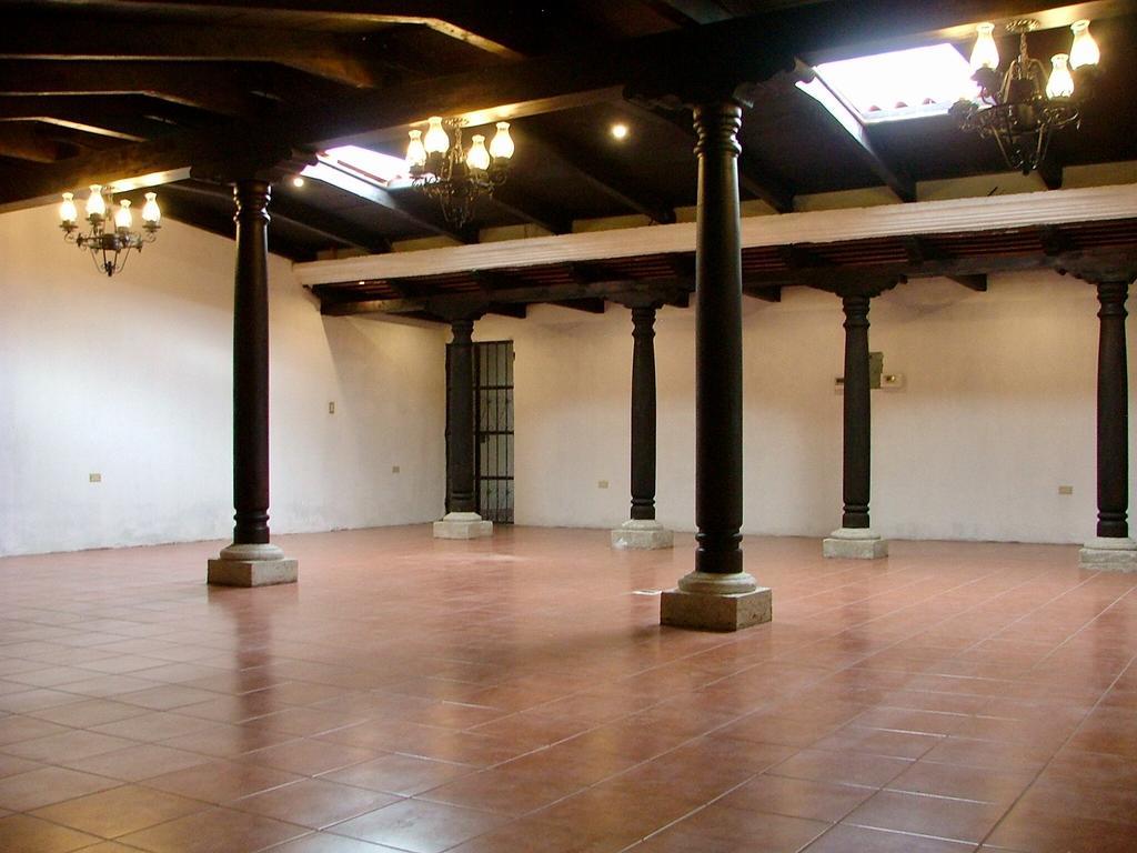 Hotel Villa Real אנטיגואה גואטמלה מראה חיצוני תמונה
