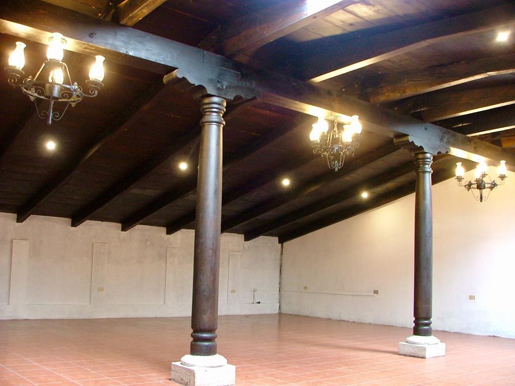 Hotel Villa Real אנטיגואה גואטמלה מראה חיצוני תמונה